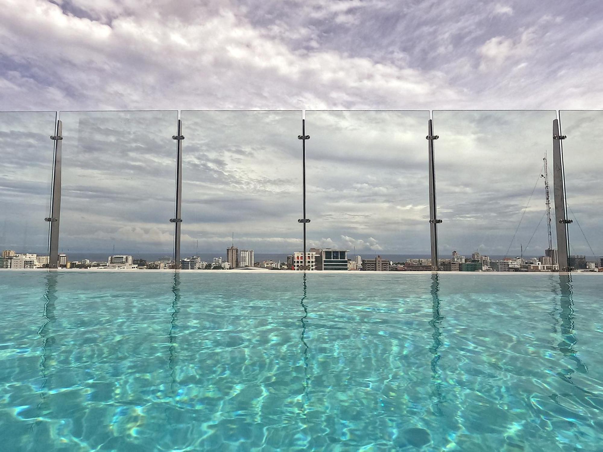 Courtyard By Marriott Santo Domingo Piantini Hotel ภายนอก รูปภาพ