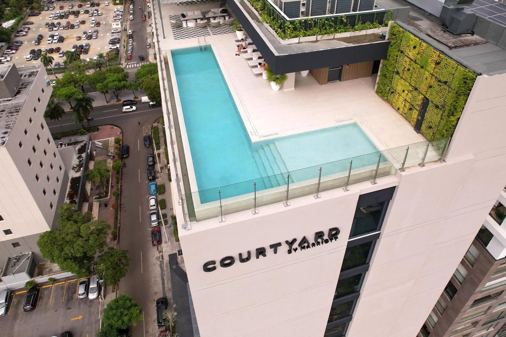 Courtyard By Marriott Santo Domingo Piantini Hotel ภายนอก รูปภาพ