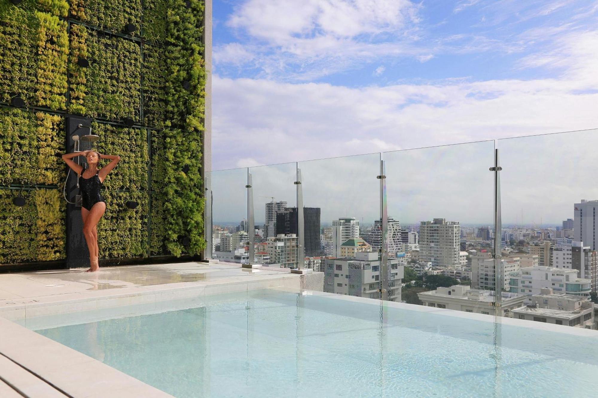Courtyard By Marriott Santo Domingo Piantini Hotel ภายนอก รูปภาพ
