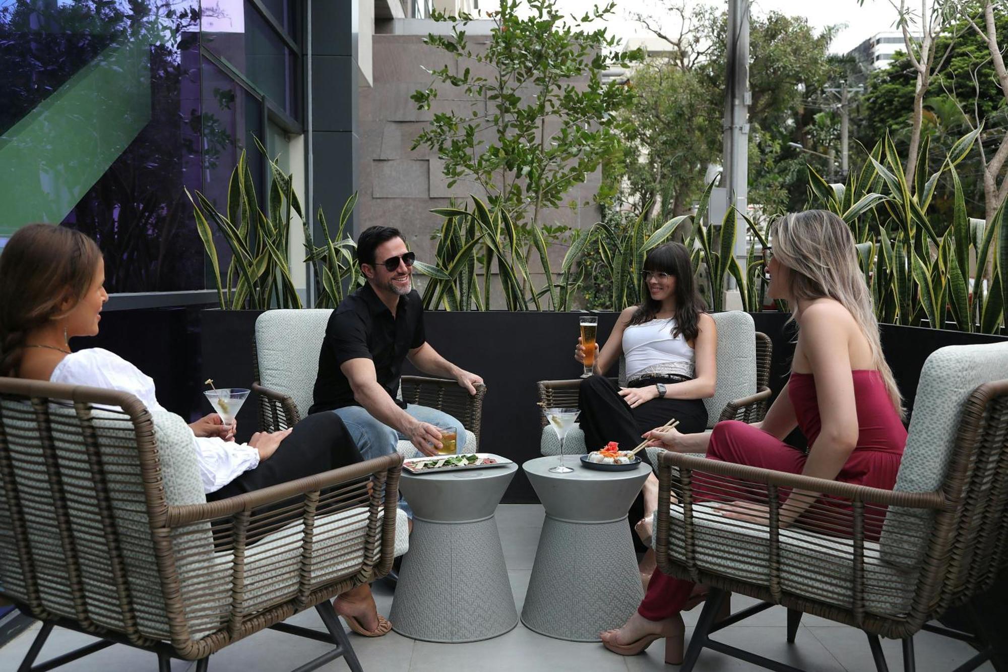 Courtyard By Marriott Santo Domingo Piantini Hotel ภายนอก รูปภาพ